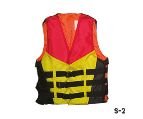 Water Sport Ski Jacket (L) - 70 - 90 Kg